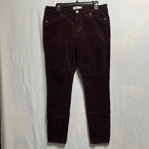 Cabi Women’s Pants Size 12 Burgundy Velveteen Skinny P7-183